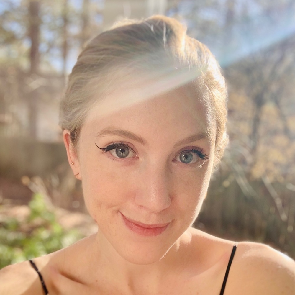 Meet your Posher, Stephanie